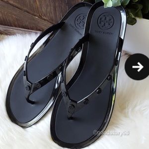 Tori Burch studded logo jelly flip flops - sandals